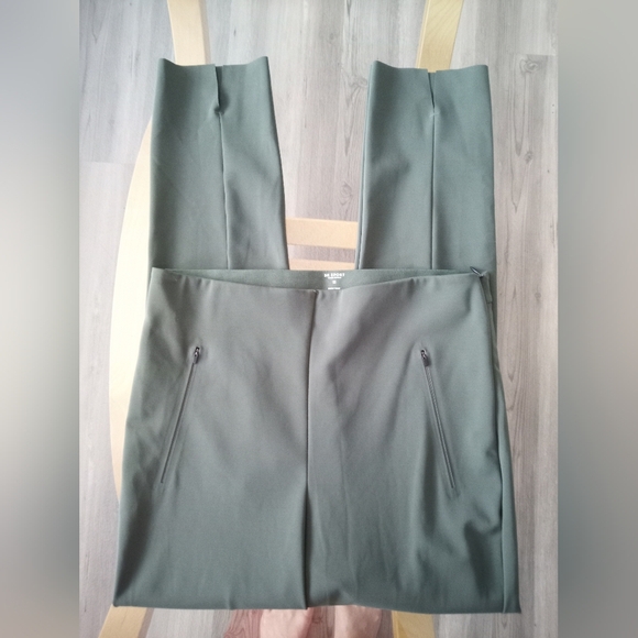 Banana Republic Olive Skinny Pants - Picture 3 of 4